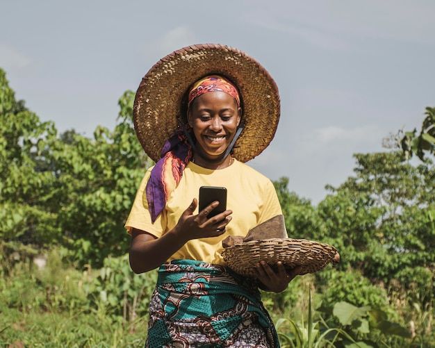 La jeunesse africaine et le retour à la terre : une révolution silencieuse